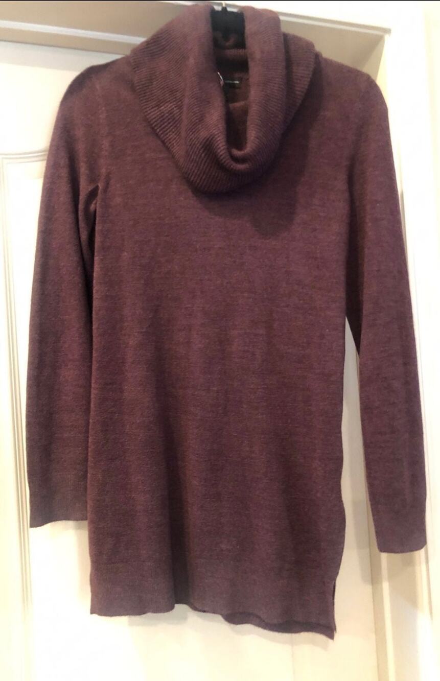 adrienne vittadini cowlneck sweater sz small plum